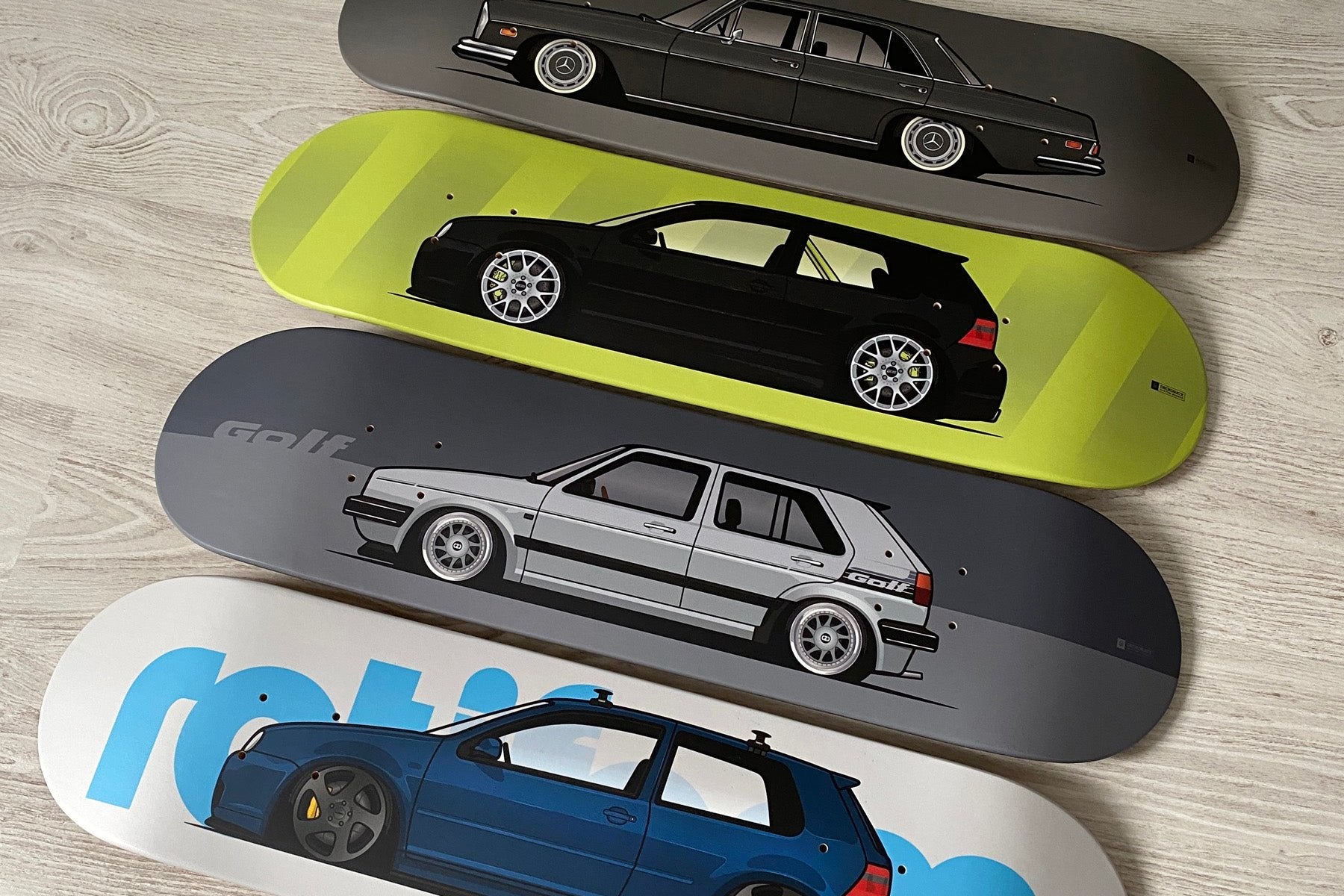 YOUR OWN CUSTOM DECK